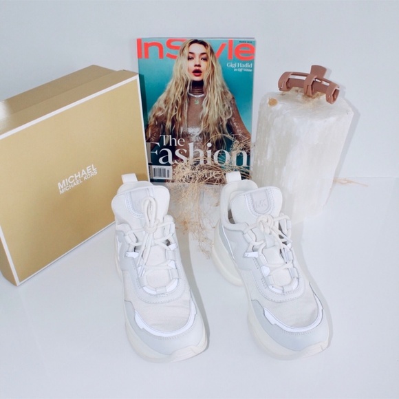 MICHAEL MICHAEL KORS Olympia Canvas + Leather Trainer - Picture 5 of 5